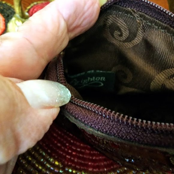 Authentic Brighton Patent Leather Coin Pouch - Picture 5 of 6